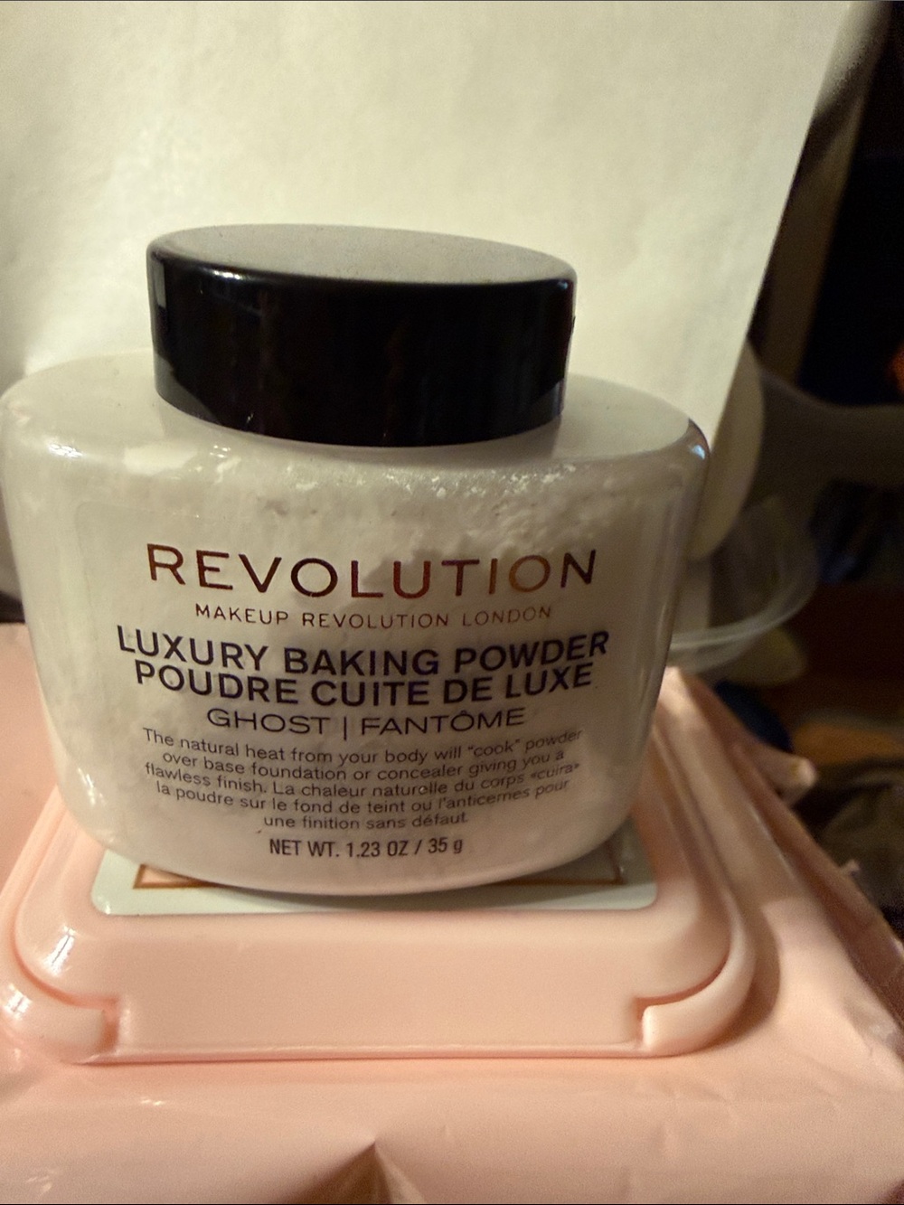 Revolution Luxury Baking Powder - Ghost White